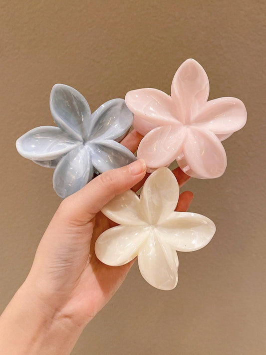 GLOSSY PLAIN FLORAL HAIR CLAWS