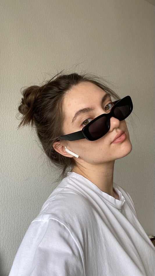 001 VINTAGE SHADES
