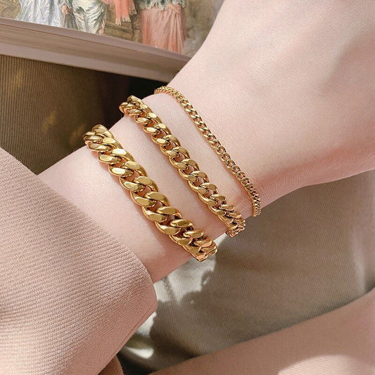 CHAIN BRACELET
