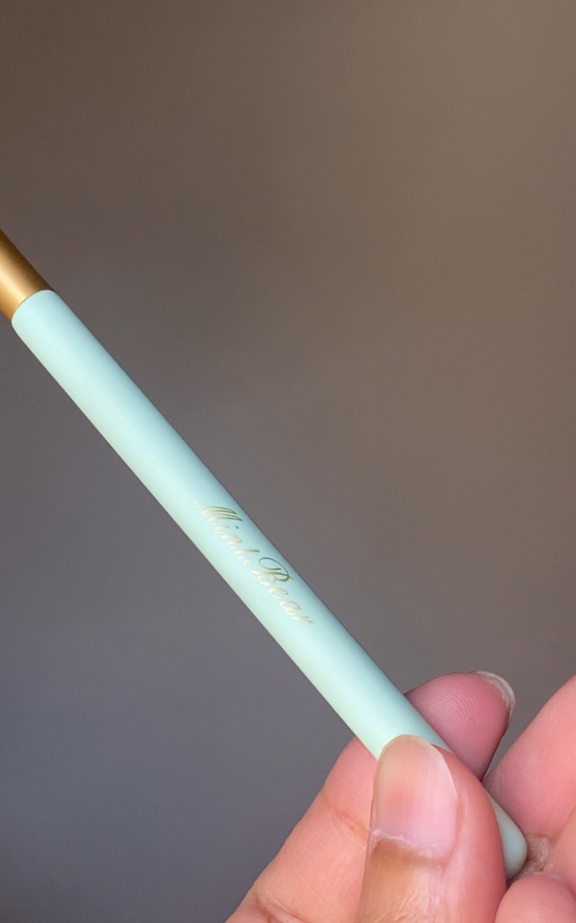 (D) MINT BEAR 🐻 ANGLED EYELINER BRUSH