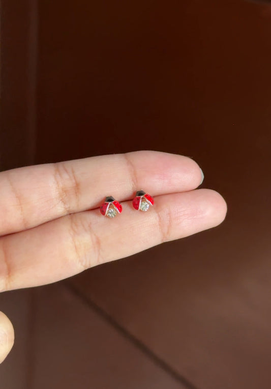 D11 LADY BUG EAR STUDS