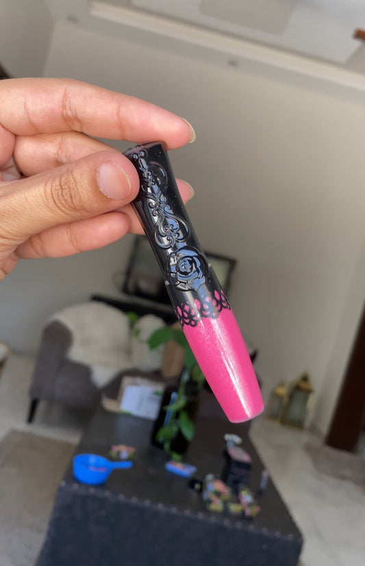 305 ANNA SUI PINK LIPGLOSS