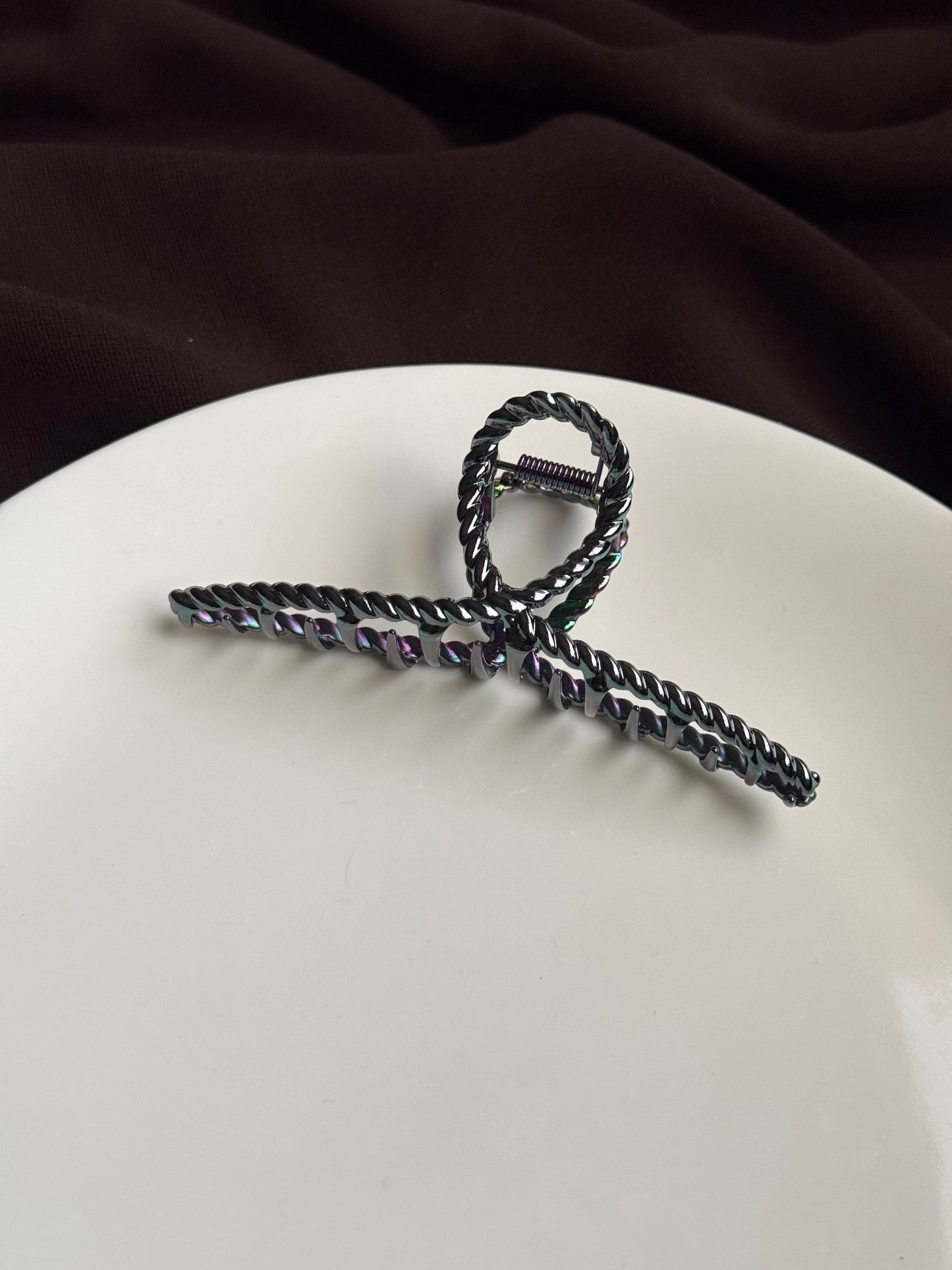 G112 METAL HAIR CLAW