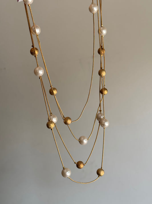 A174 LONG CHAIN NECKLACE