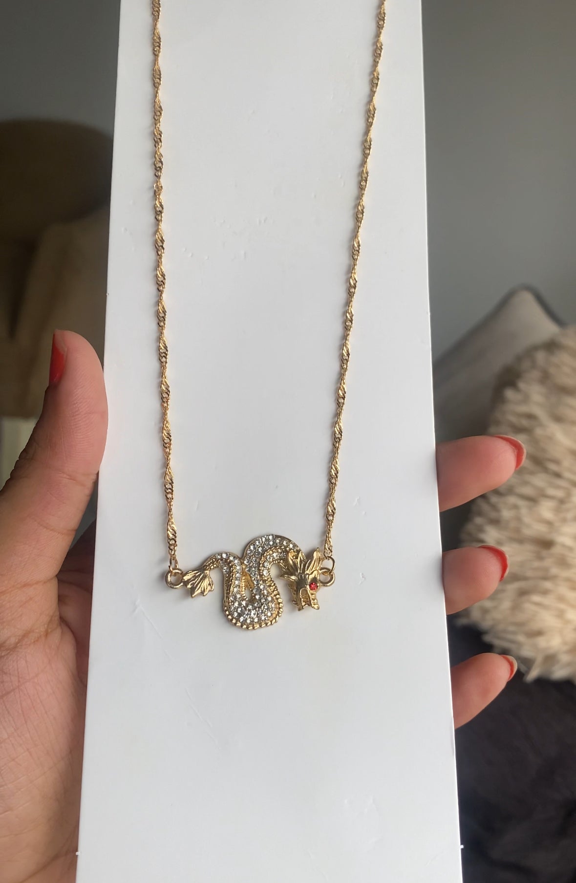 F59 SHEIN FANCY DRAGON NECKLACE