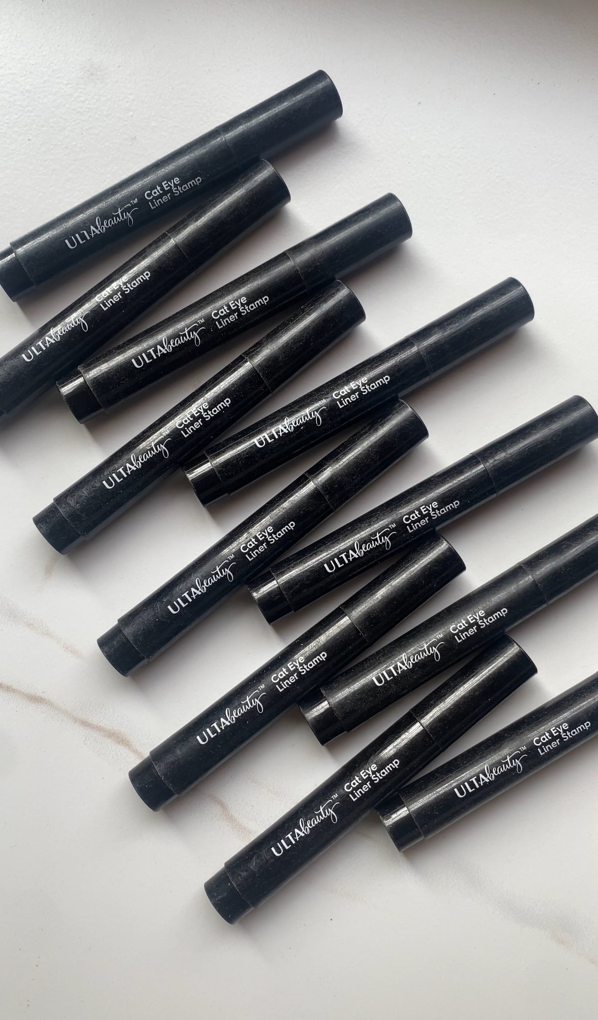 ULTA BEAUTY CAT EYE LINER STAMP