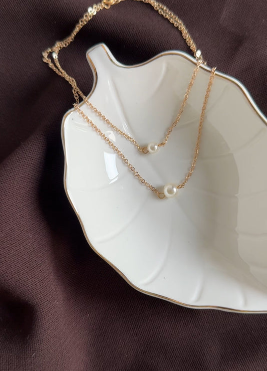 D8 DOUBLE LAYERED PEARL NECKLACE