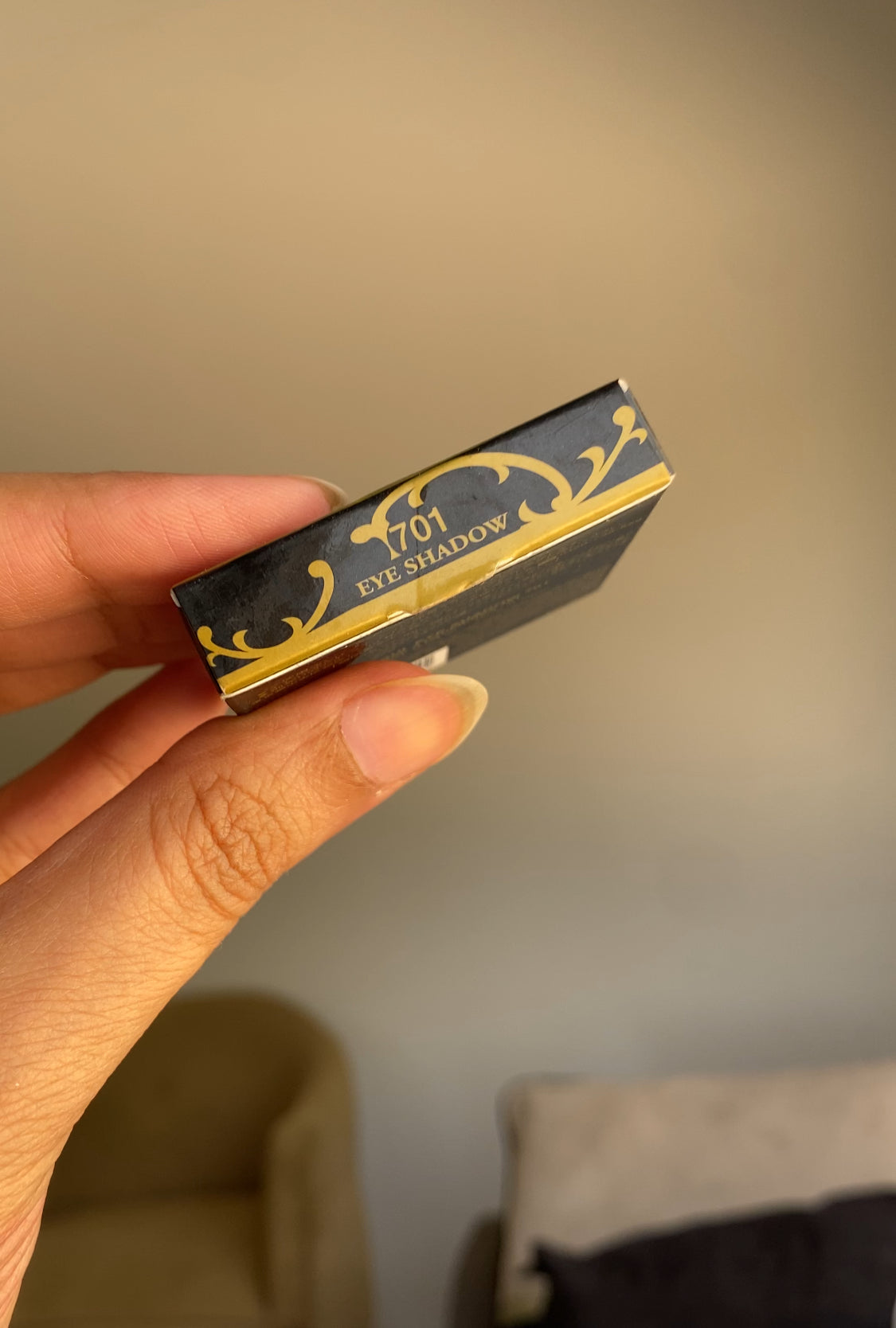 701 ANNA SUI LIGHT HIGHLIGHTER