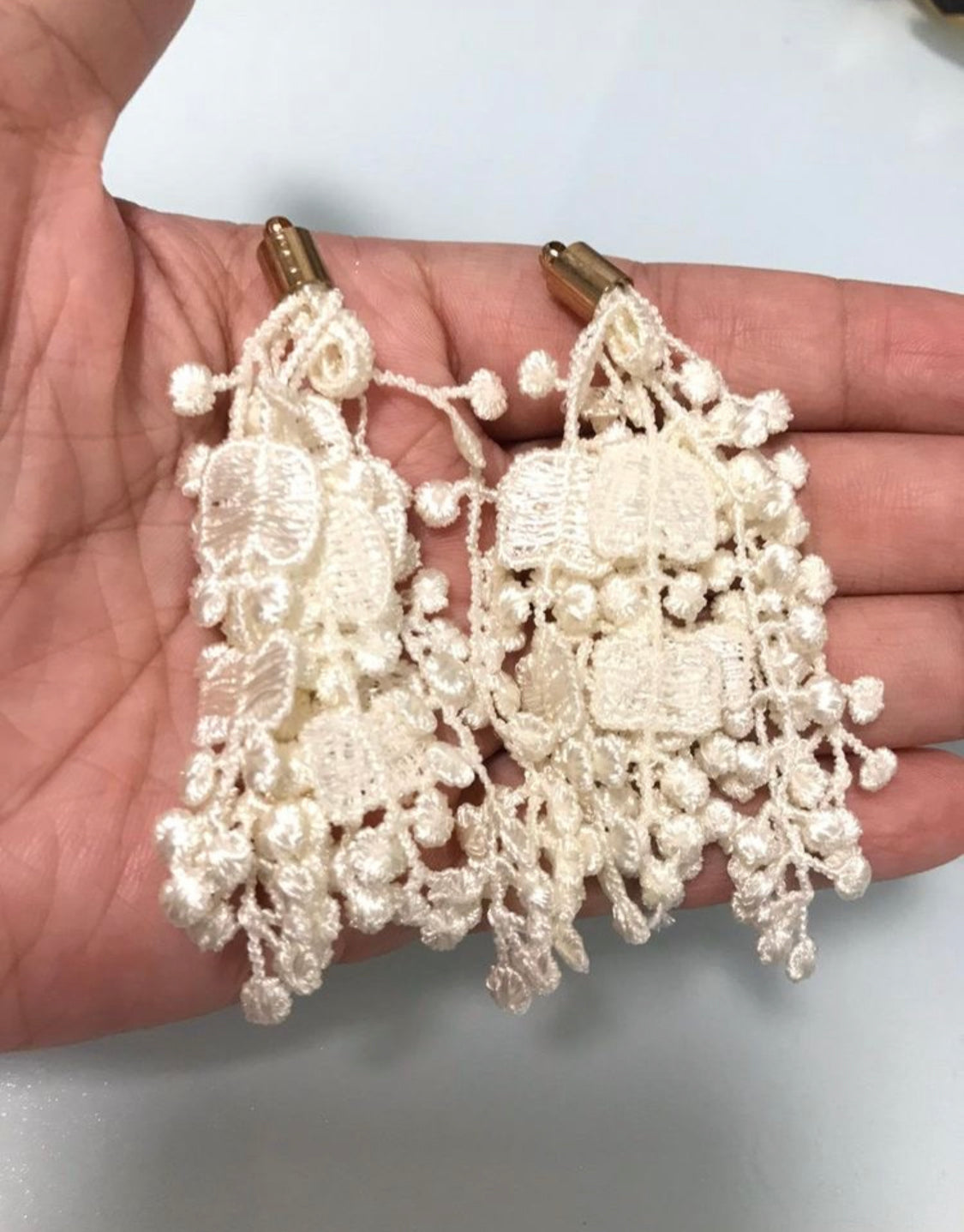 LACE STOPPER EARRINGS