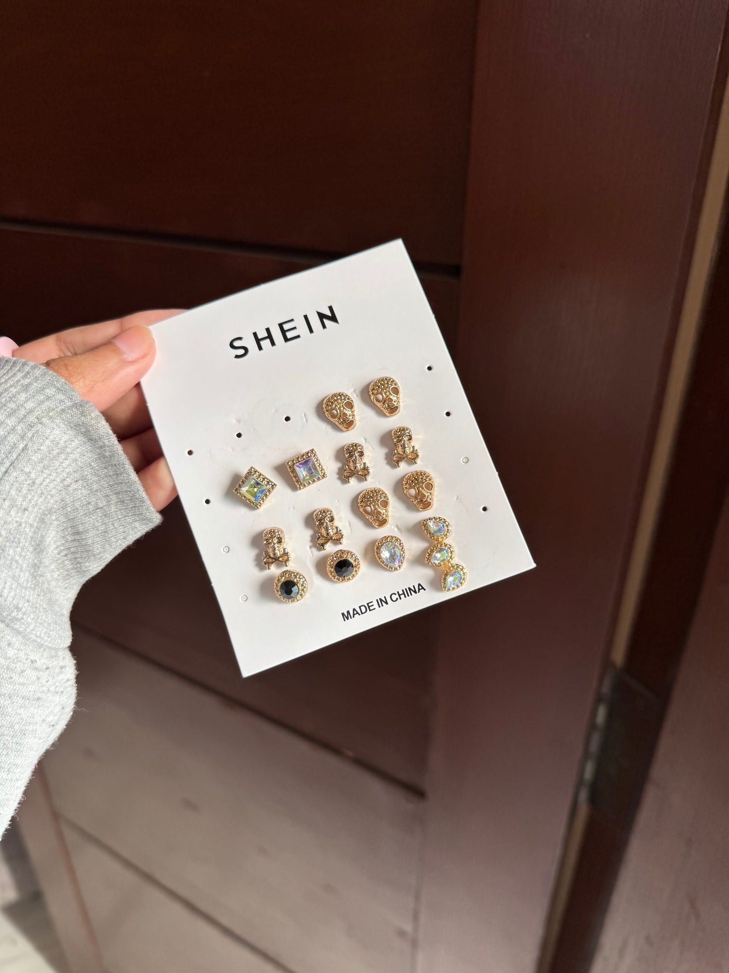 C171 SHEIN EAR STUDS SET