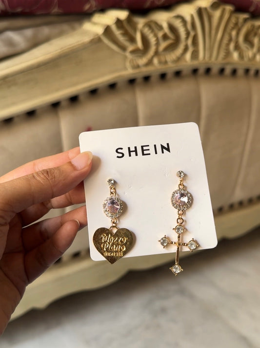 D152 EARRINGS