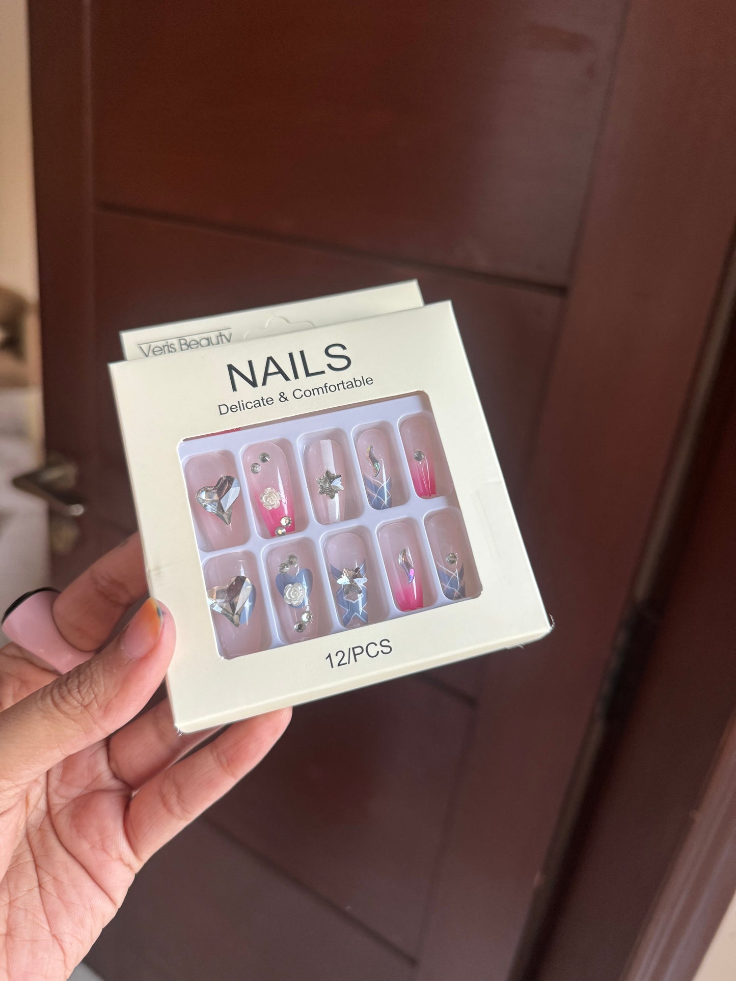 C21 NAIL SET WITH STICKER PACK (12 PIECES)