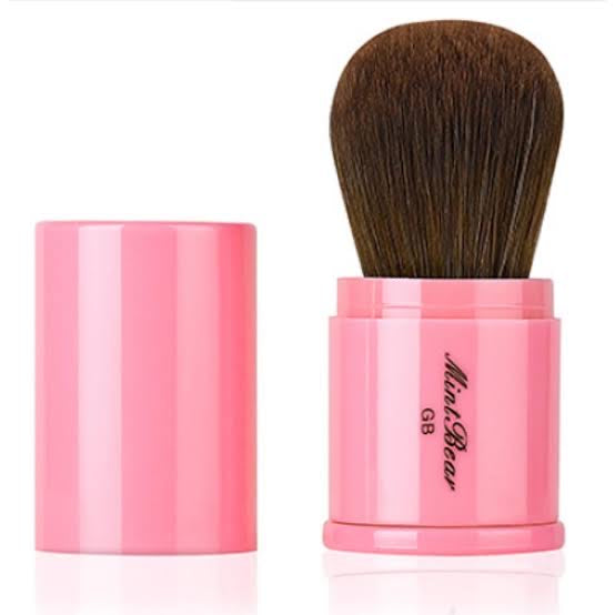 01 MINT BEAR KABUKI BRUSH WITH BOX