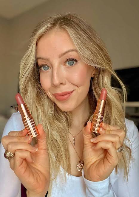 Charlotte Tilbury Matte Revolution Pillow Talk Lipstick With Box