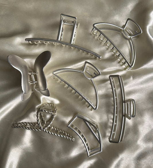 E30 METAL HAIR CLAWS