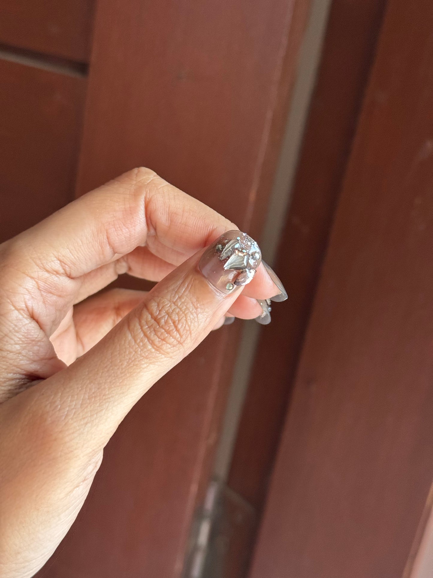 N2 GREY FANCY NAIL SET