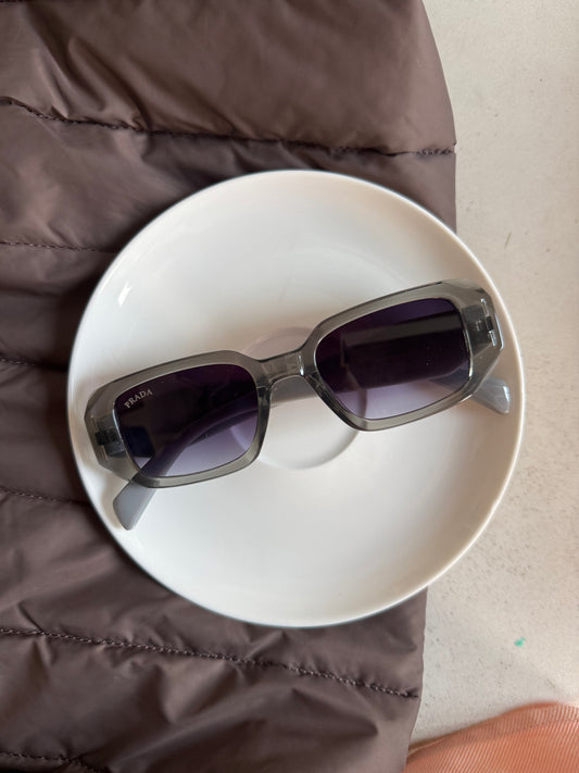 BLACK PRADA SUNGLASSES / SHADES