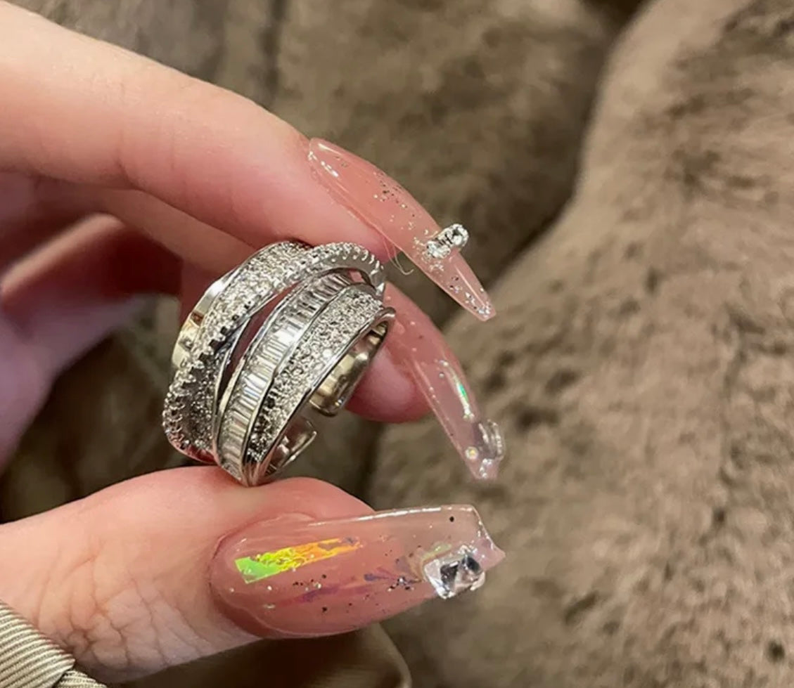 MULTILAYERED RING