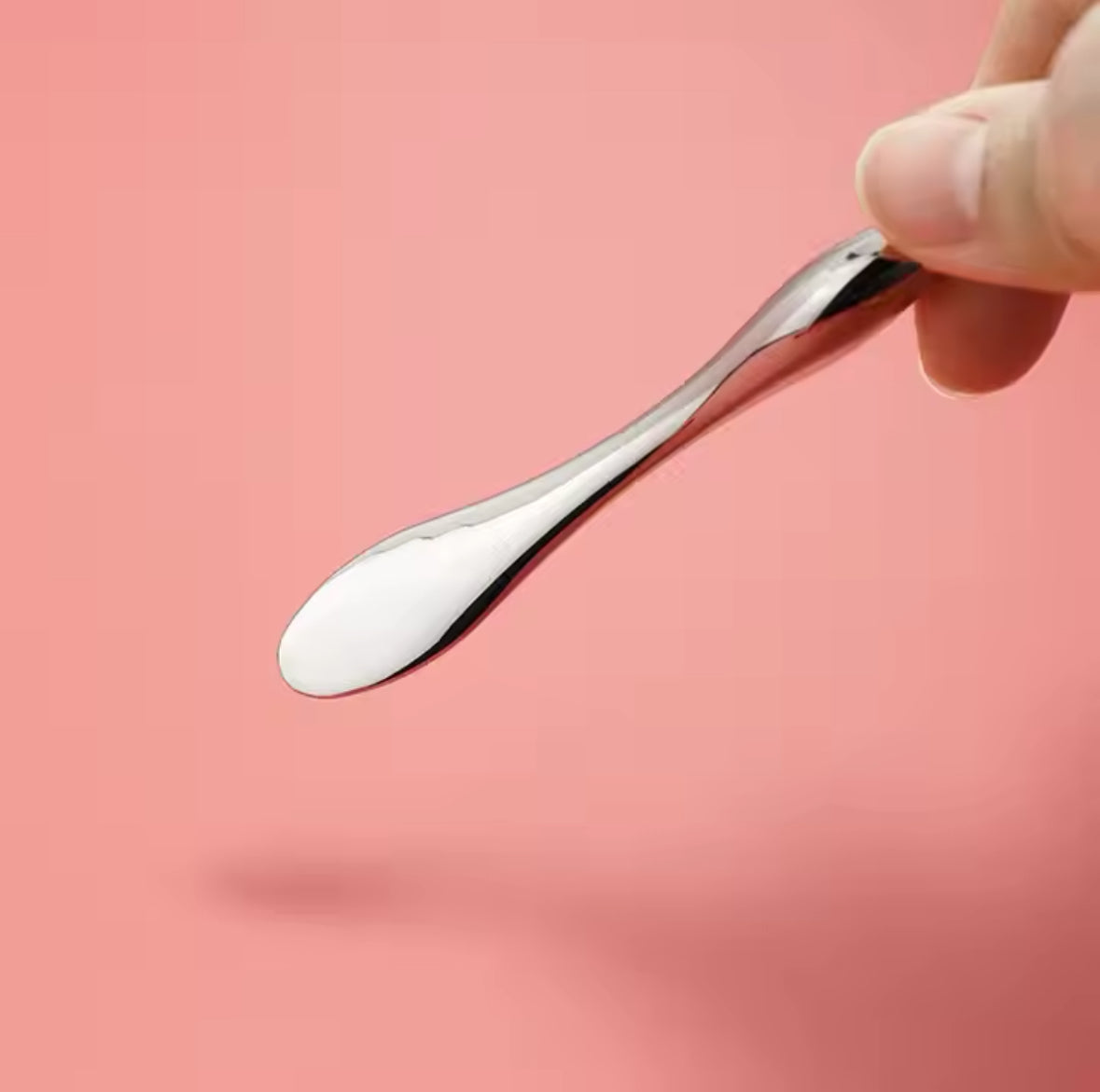 SILVER OLAY EYE ROLLER