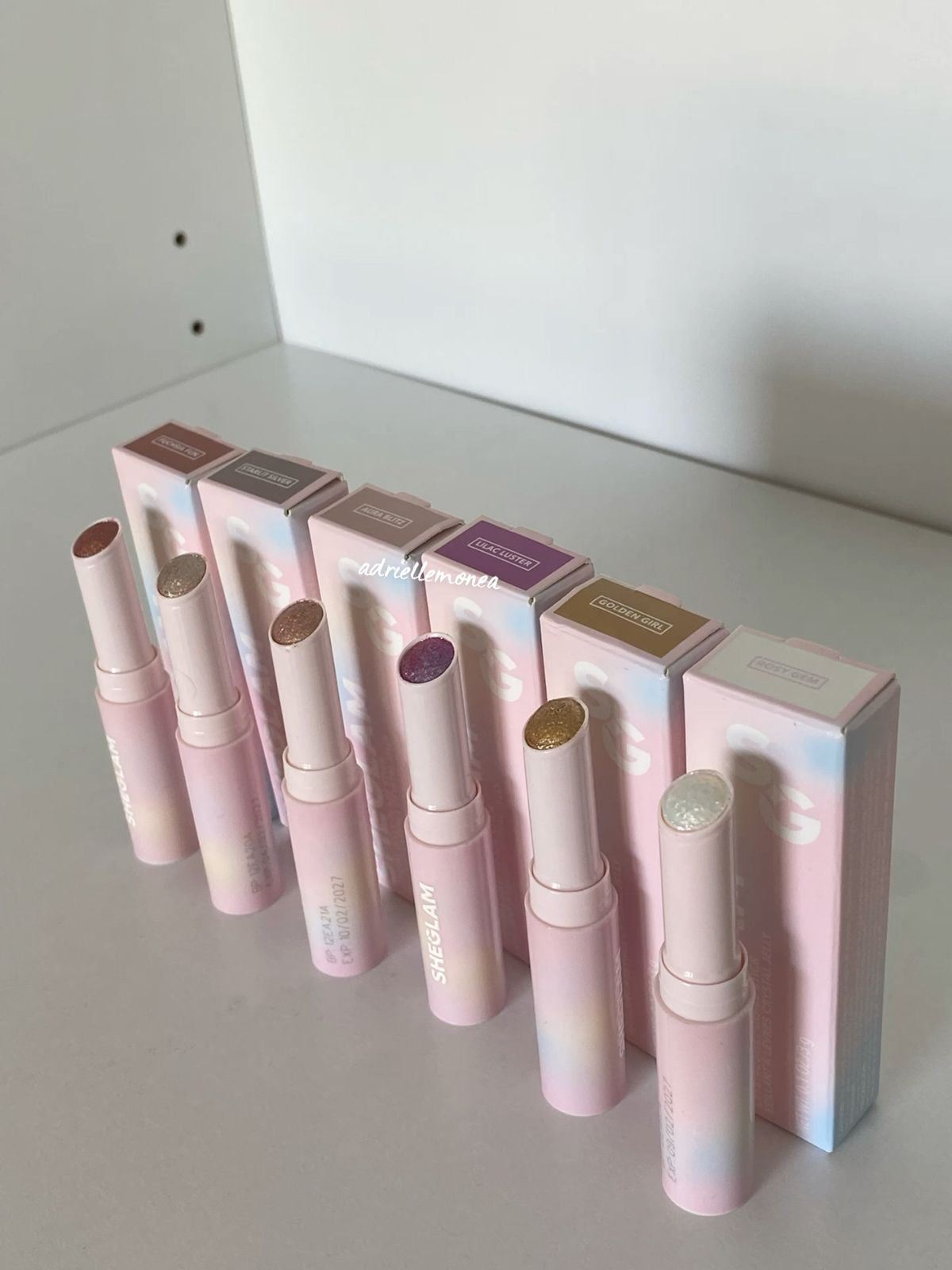 SHEGLAM CRYSTAL JELLY GLAZE STICK