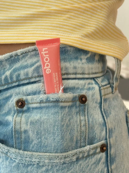 01 PEACH PIT RHODE PEPTIDE LIP TINT