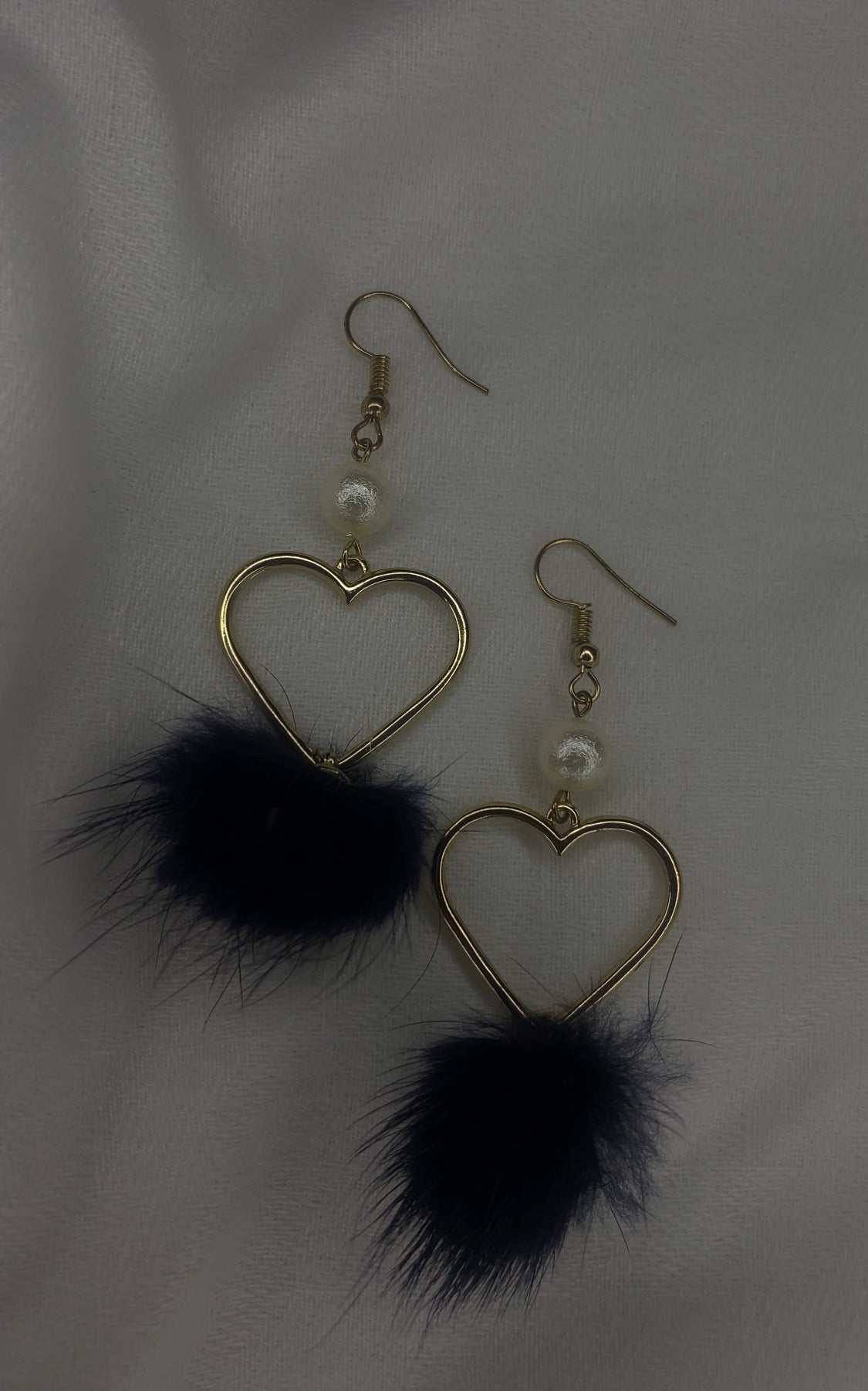 BLACK HEART FUR EARRINGS