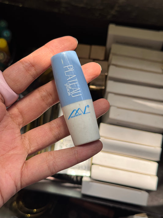 D88 HYALURONIC ACID LIP BALM