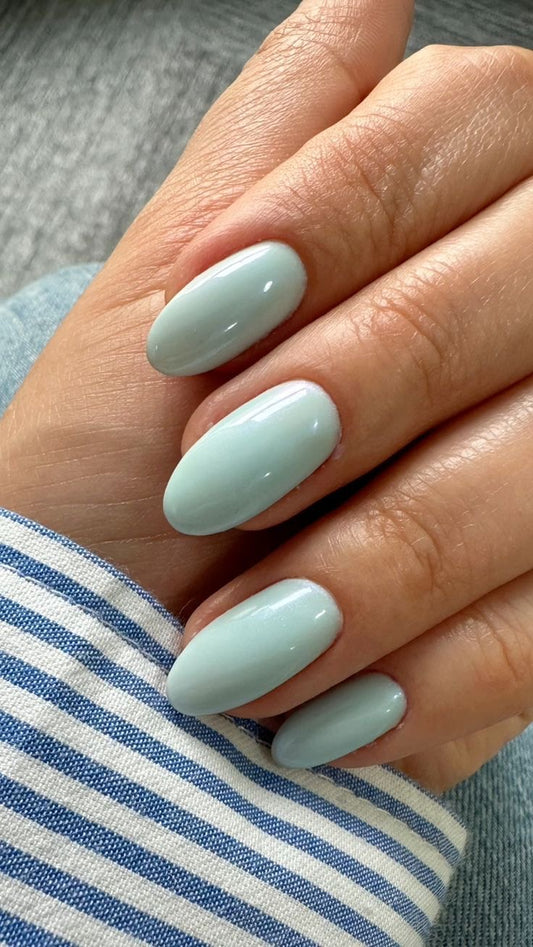 MINISO NAIL COLOR IN SKY BLUE SHADE