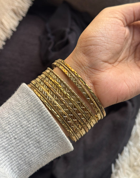 C196 METAL BANGLES SET