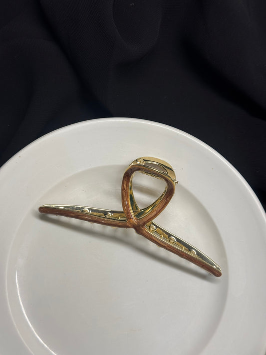 A89 METAL HAIR CLAW
