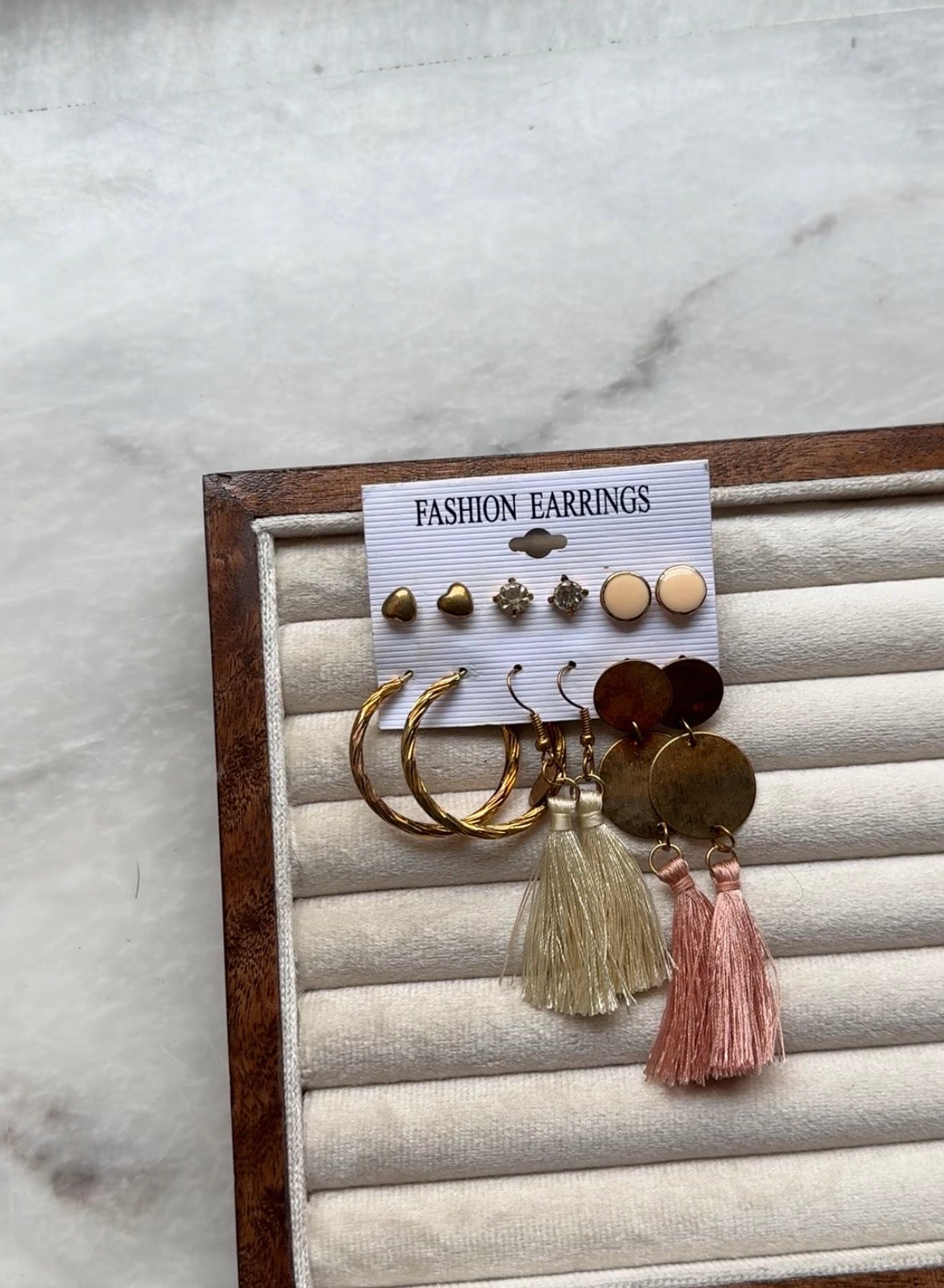 D156 EARRINGS SET
