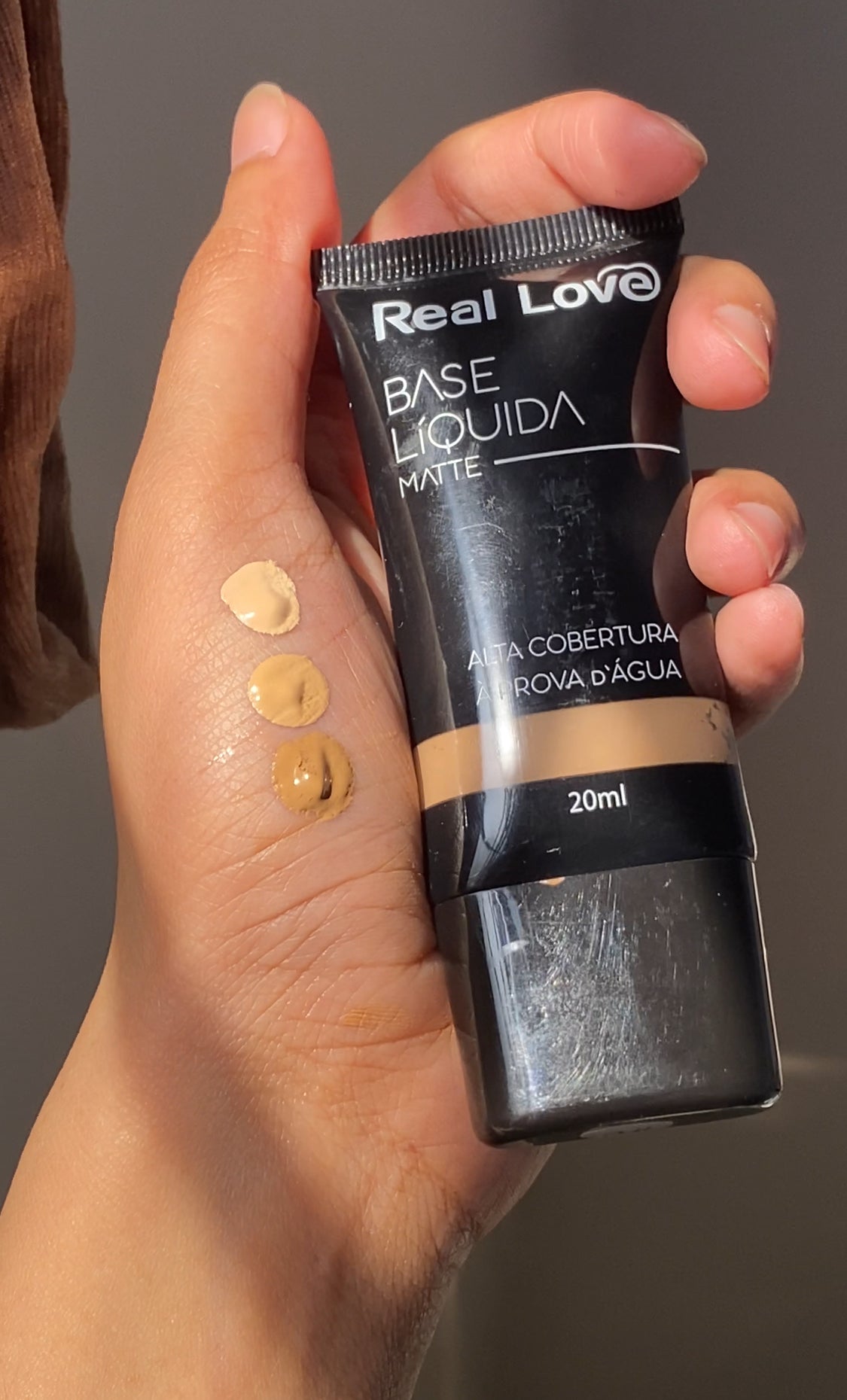 (D) REAL LOVE LIQUID FOUNDATION