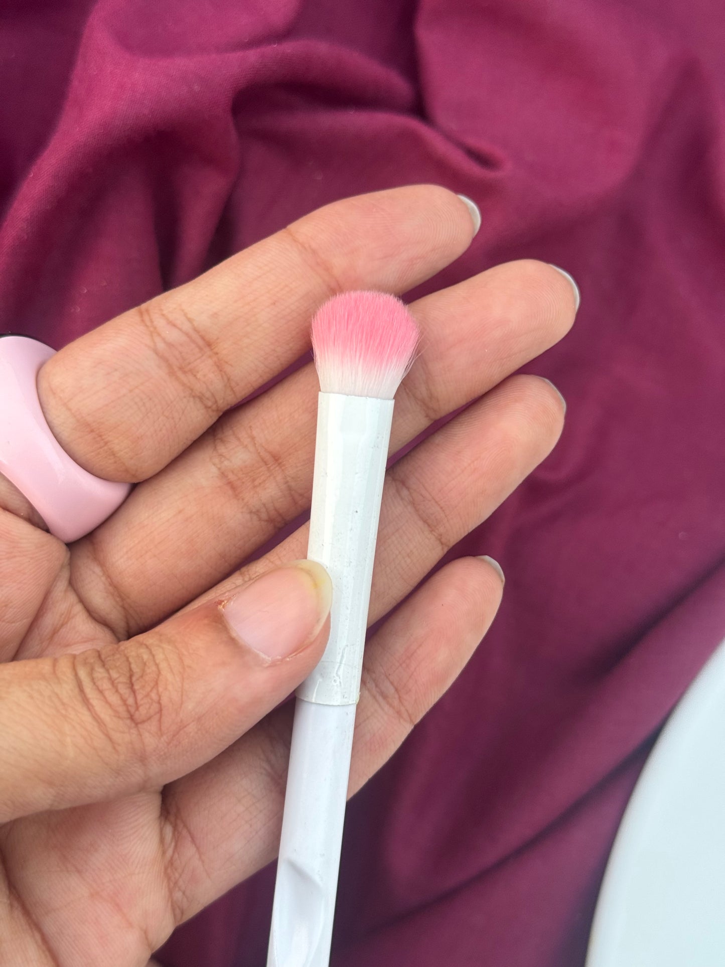 WET N WILD EYESHADOW BRUSH