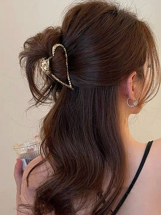 A97 GOLDEN METAL HEART HAIR CLAW
