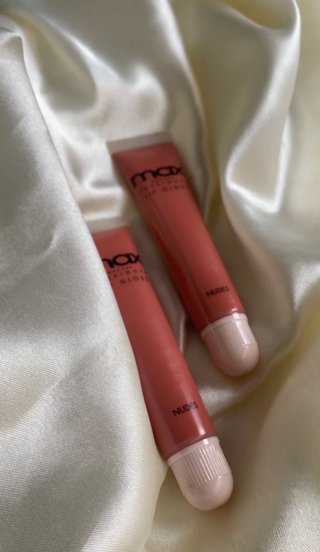 05 MAX NUDES