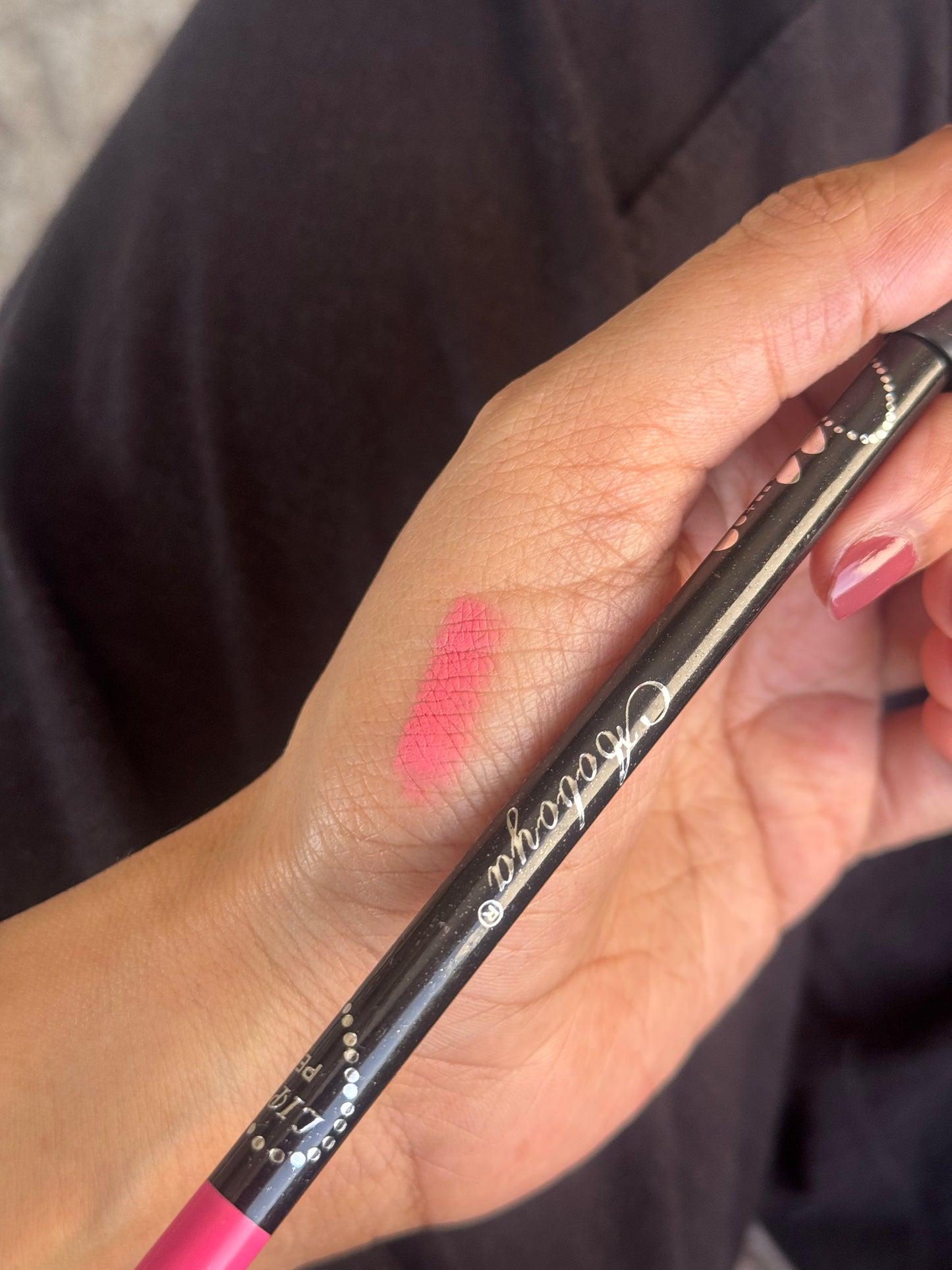 PINK LIP LINER