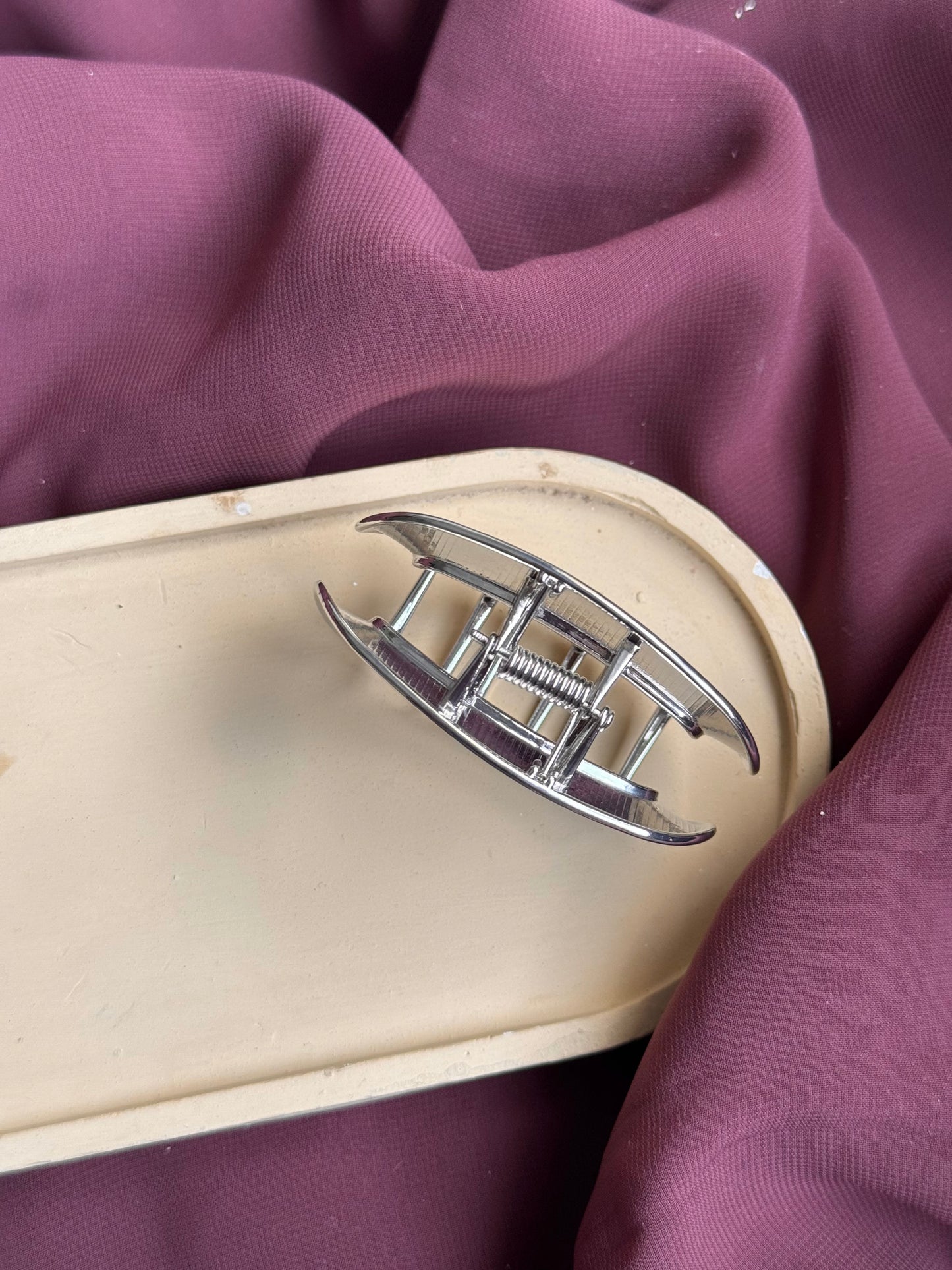 A30 METAL HAIR CLAW