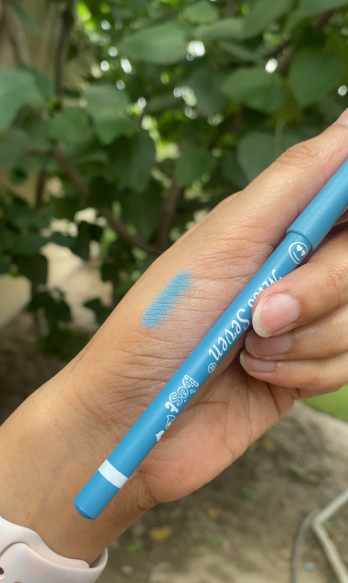 D BLUE MISS SEVEN EYELINER PENCIL