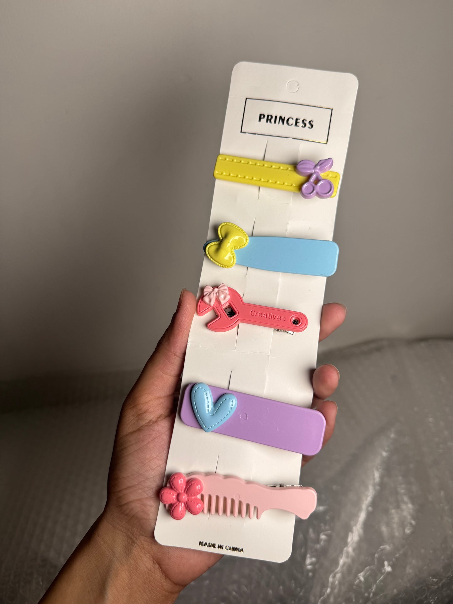 PRINCESS KIDS HAIR PIN SET