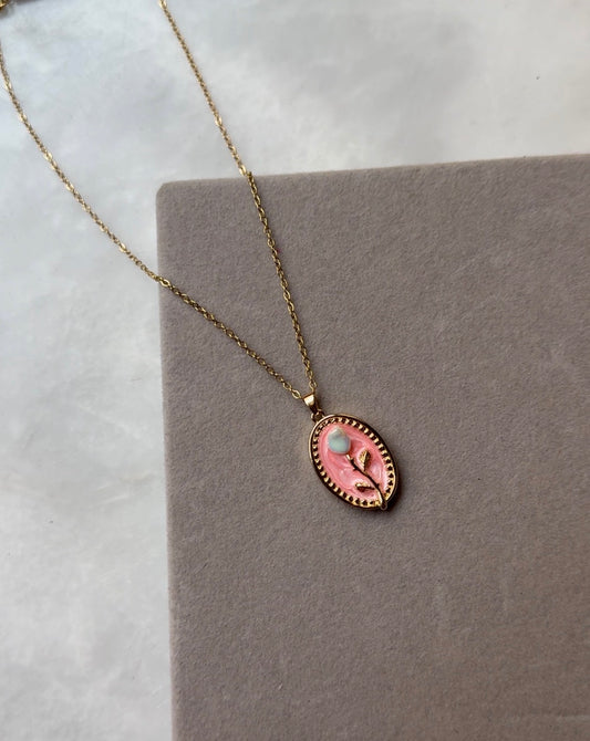 E30 NECKLACE