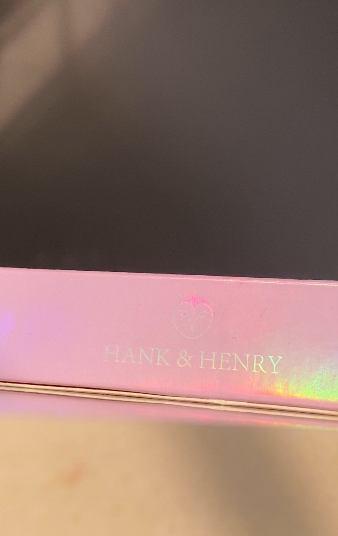 HANK AND HENRY GLITTER OWL PALETTE