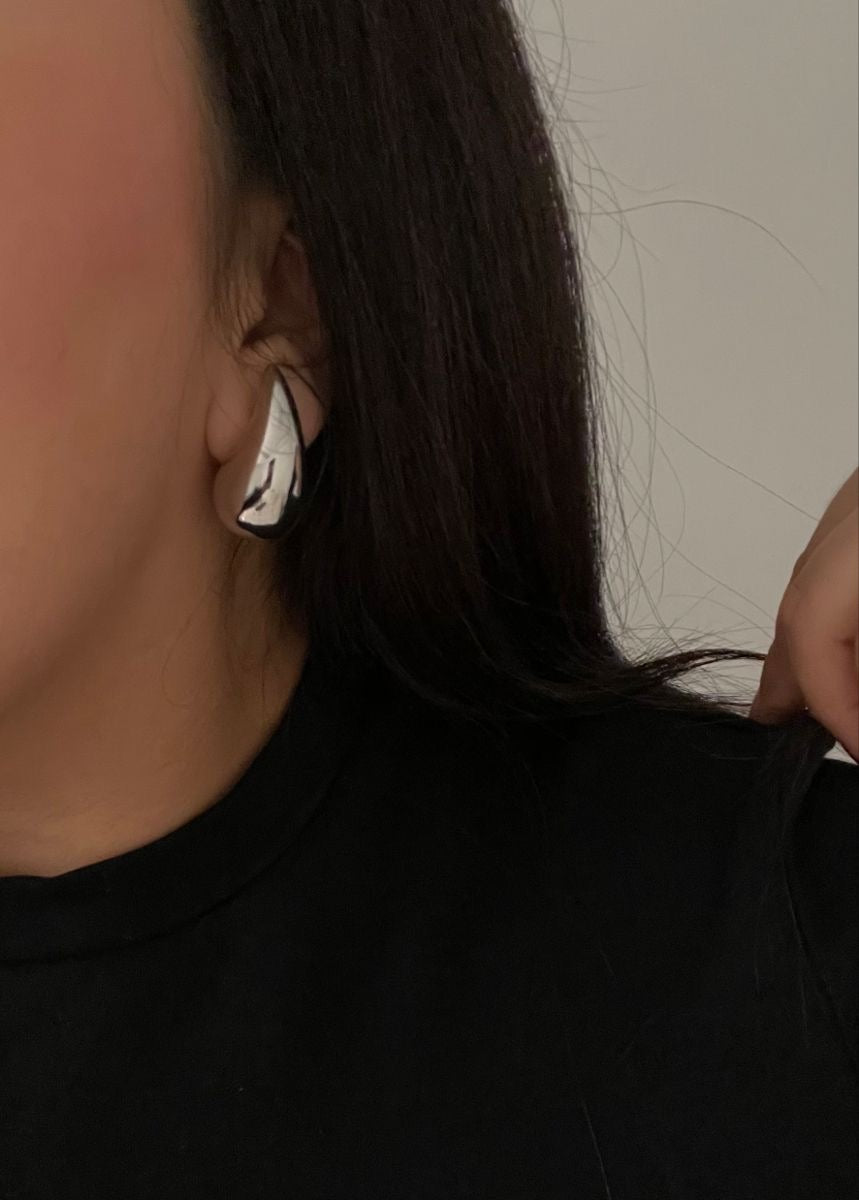 SILVER TEAR DROP EAR STUDS