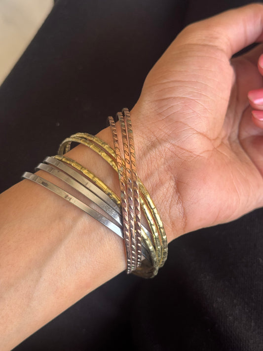 H222 METAL BANGLE SET