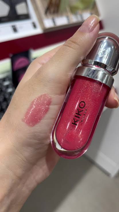 11 KIKO MILANO LIPGLOSS