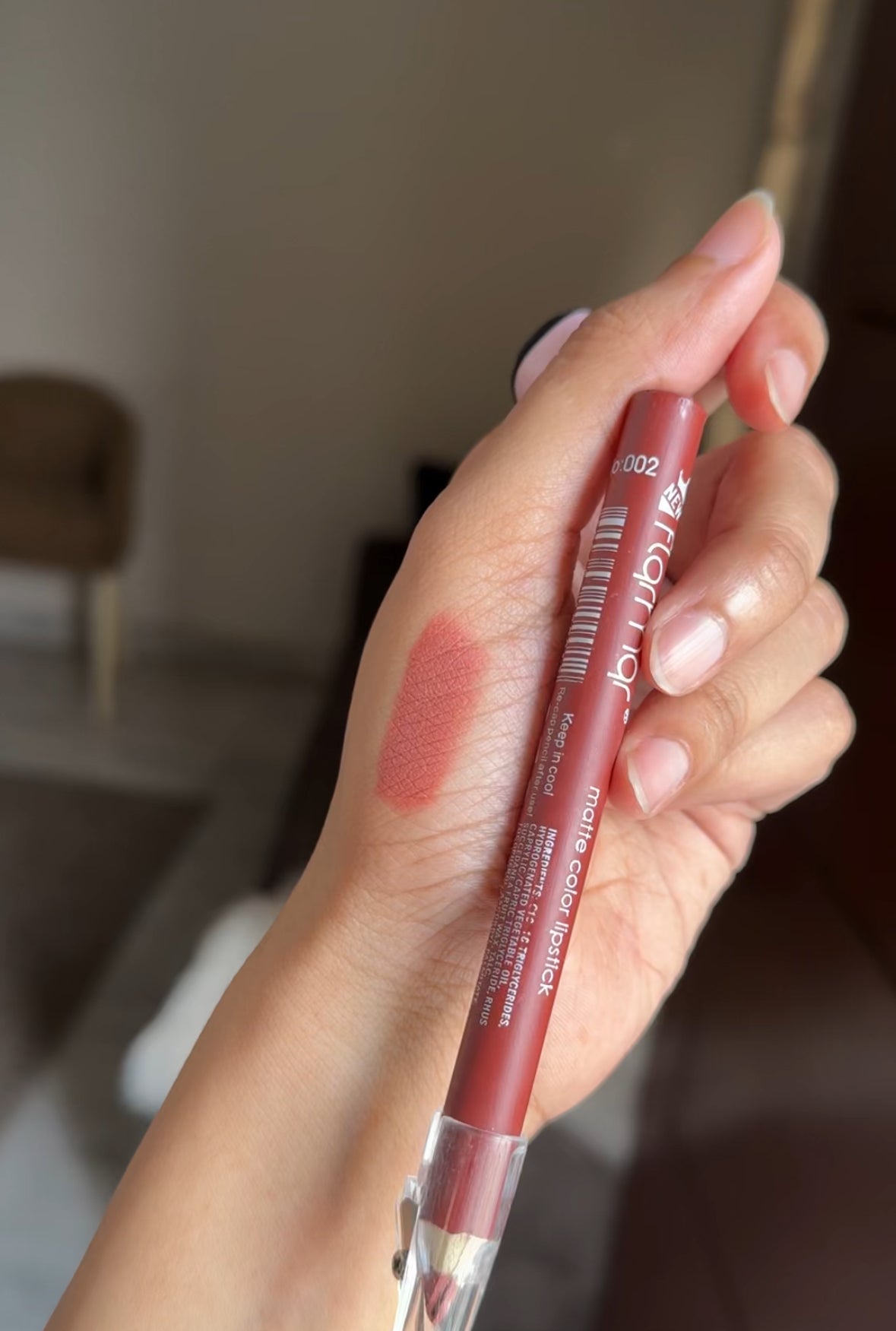 002 FLORMAR LIP LINER