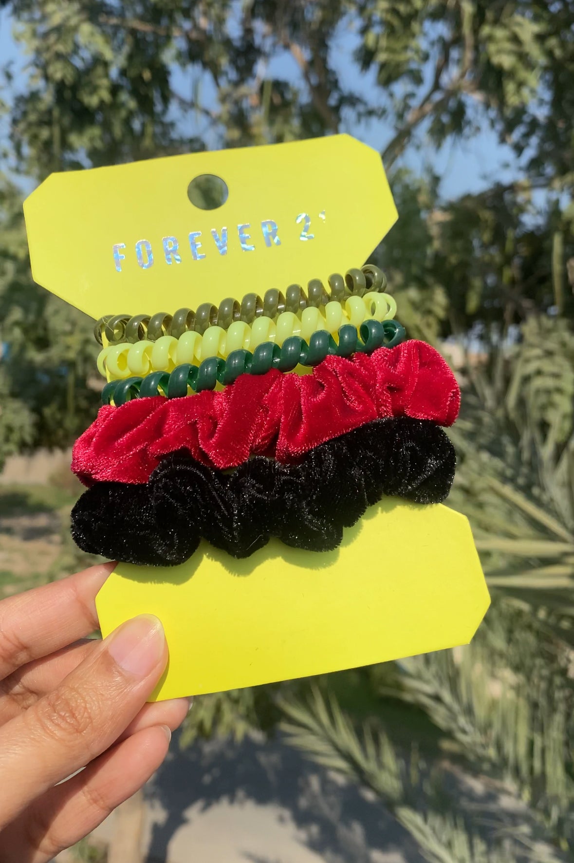 A278 FOREVER 21 SCRUNCHIE SET