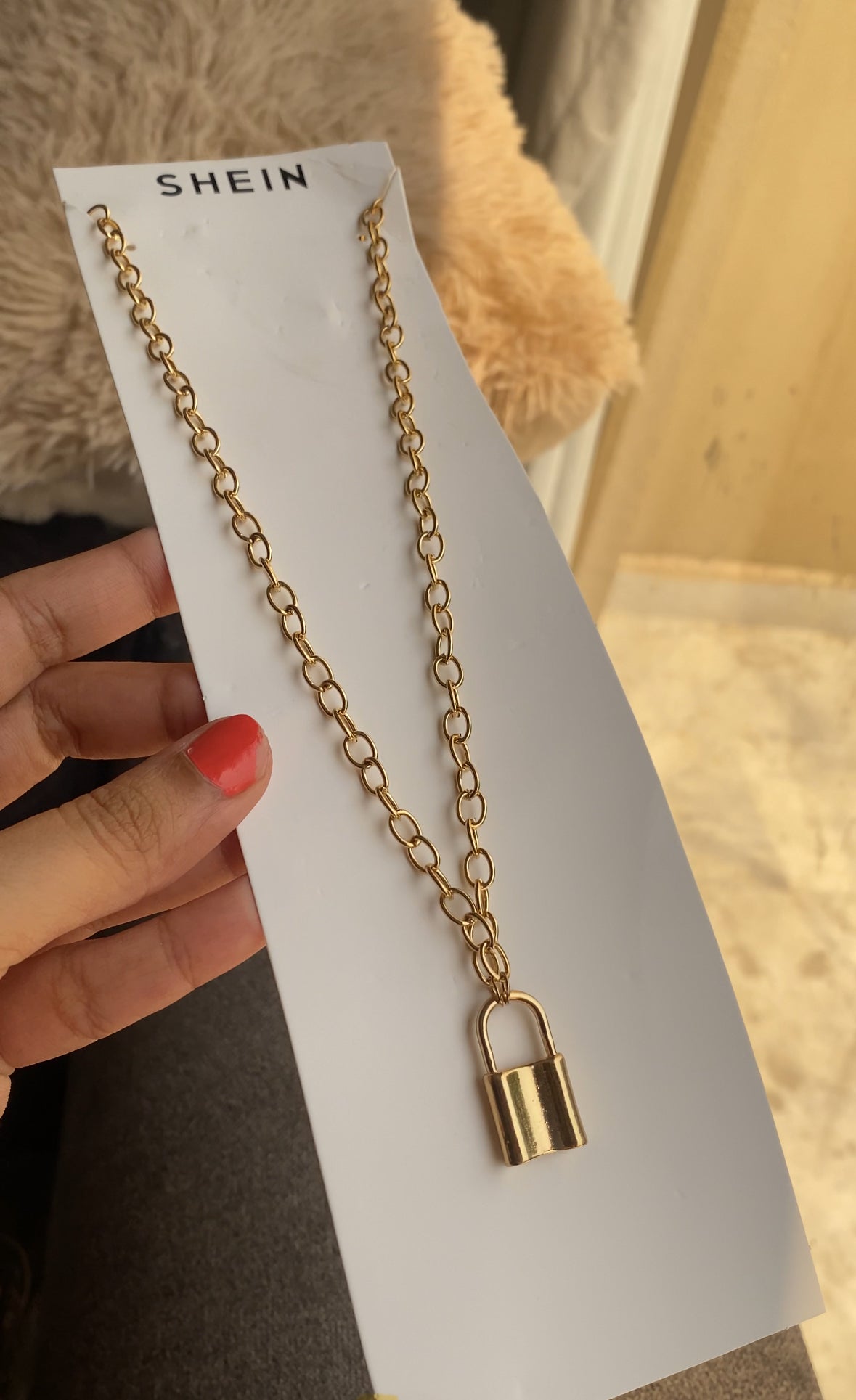 F61 SHEIN LOCK NECKLACE PENDANT