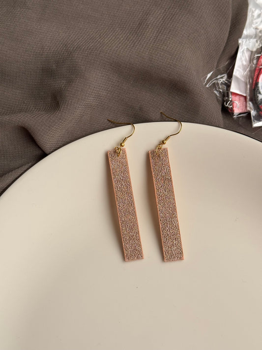 G134 LEATHER EARRINGS