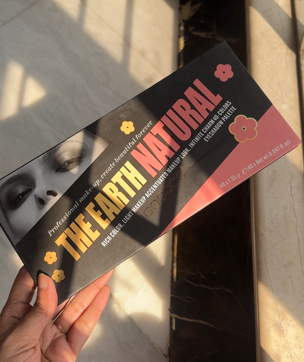 THE EARTH NATURAL EYESHADOW PALETTE