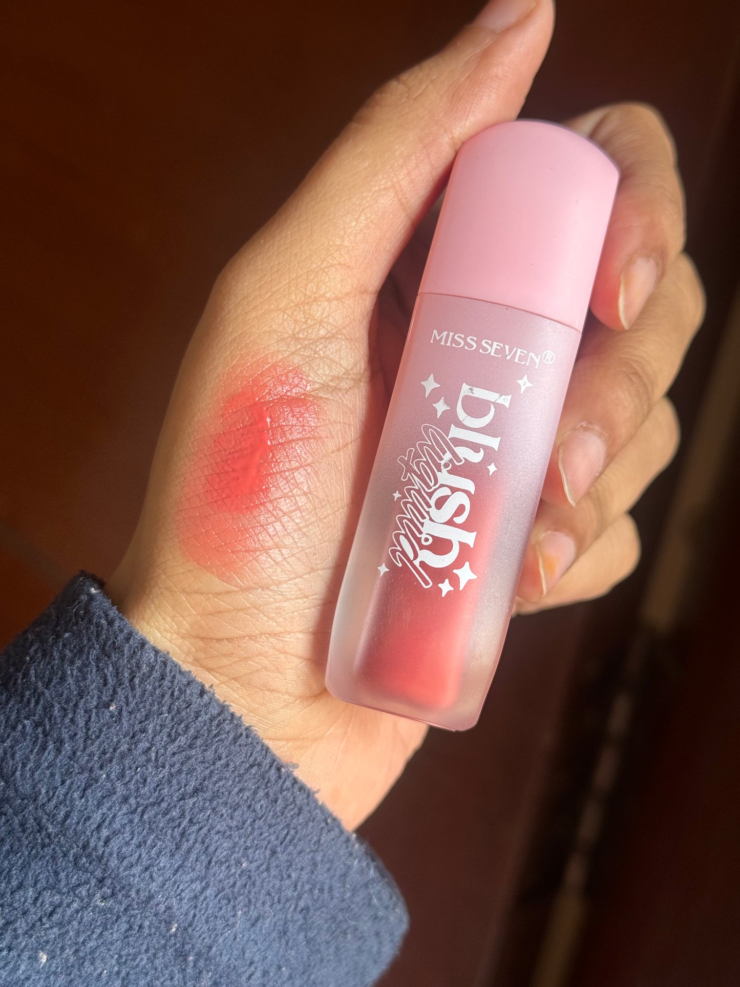 06 MISS SEVEN VELVET LIQUID BLUSH
